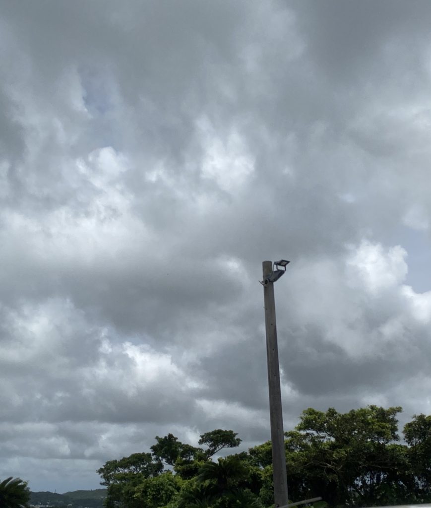 沖縄の青空をパチリ、最近写真を撮る事が楽しい～(^o^)