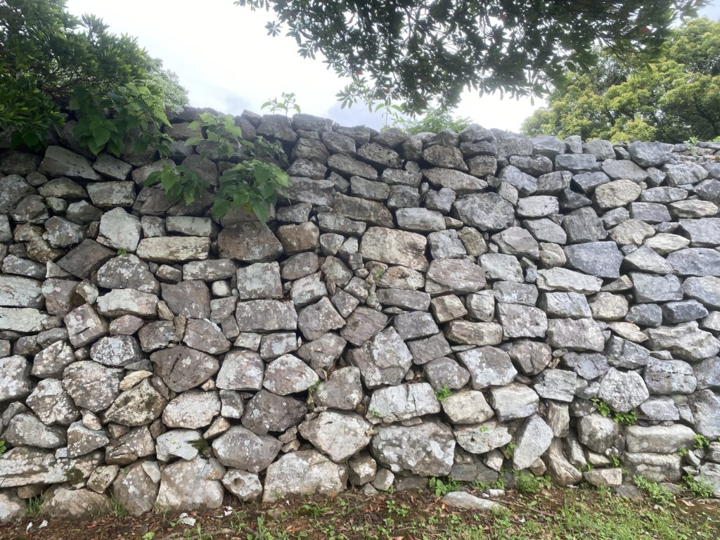 沖縄の世界遺産【今帰仁城趾（なきじんじょうし）】に行って写真をいっぱい撮ってきました